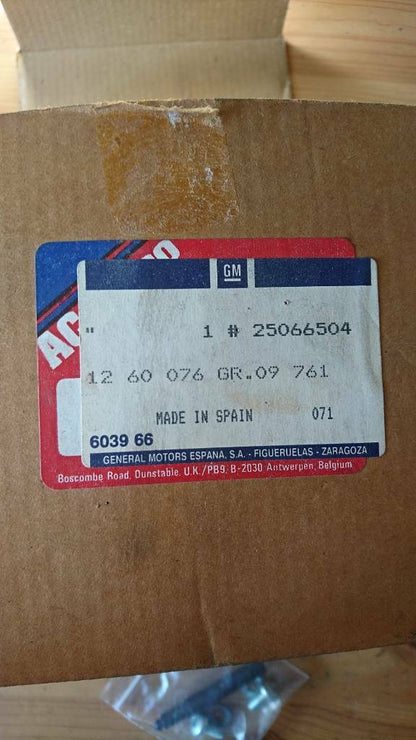 Corsa A Tachometer neu original GM