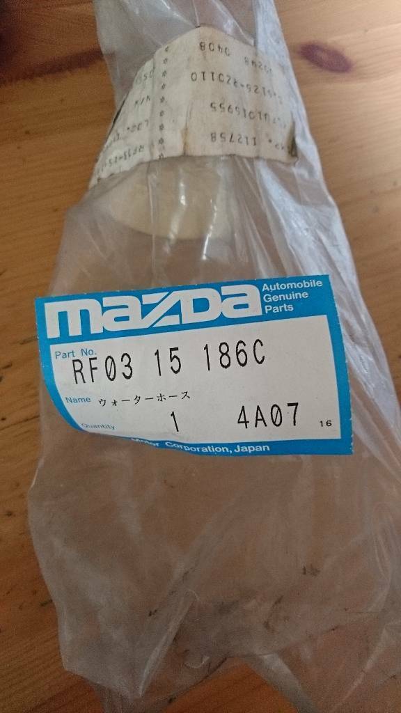 Mazda 626 Wasserschlauch neu original
