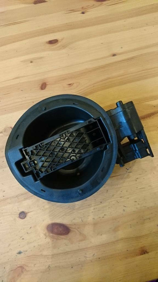 Astra J Gehäuse Kraftstoffeinfüllrohr Tank Neu Original GM