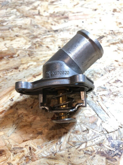 Original GM Opel Corsa B Thermostat Neu