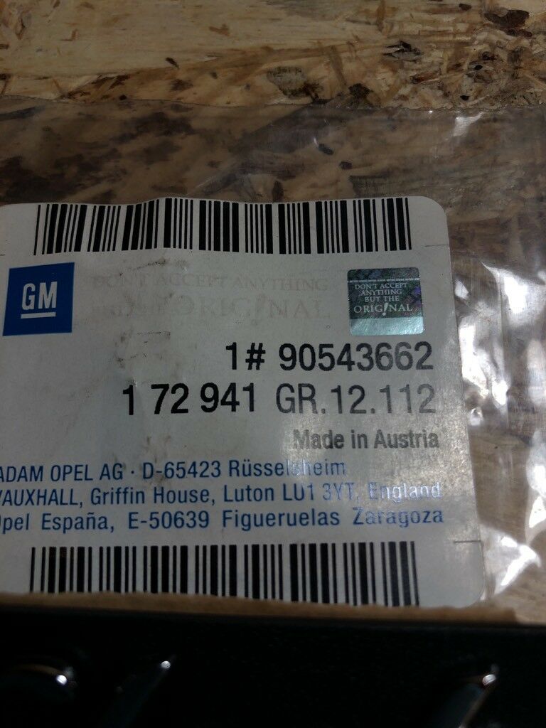 Original GM Opel Astra F Vectra B Club Emblem Neu