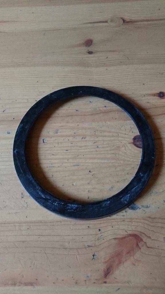 Corsa B Tigra A Halter Dämpfungsring Feder vorne Neu Original GM