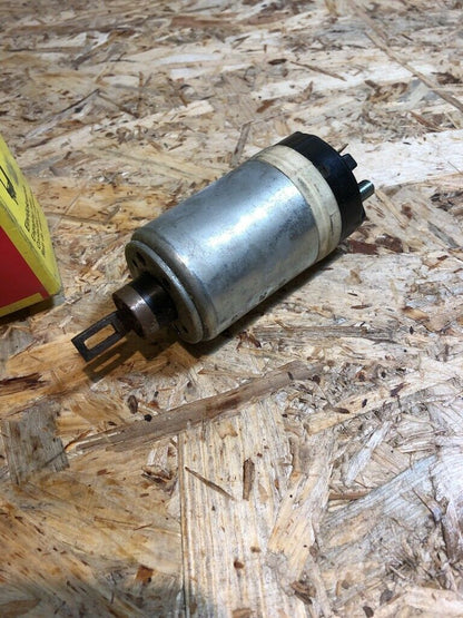 Opel Kadett B /  Ascona C /  Manta B Magnet Schalter Anlasser  NEU