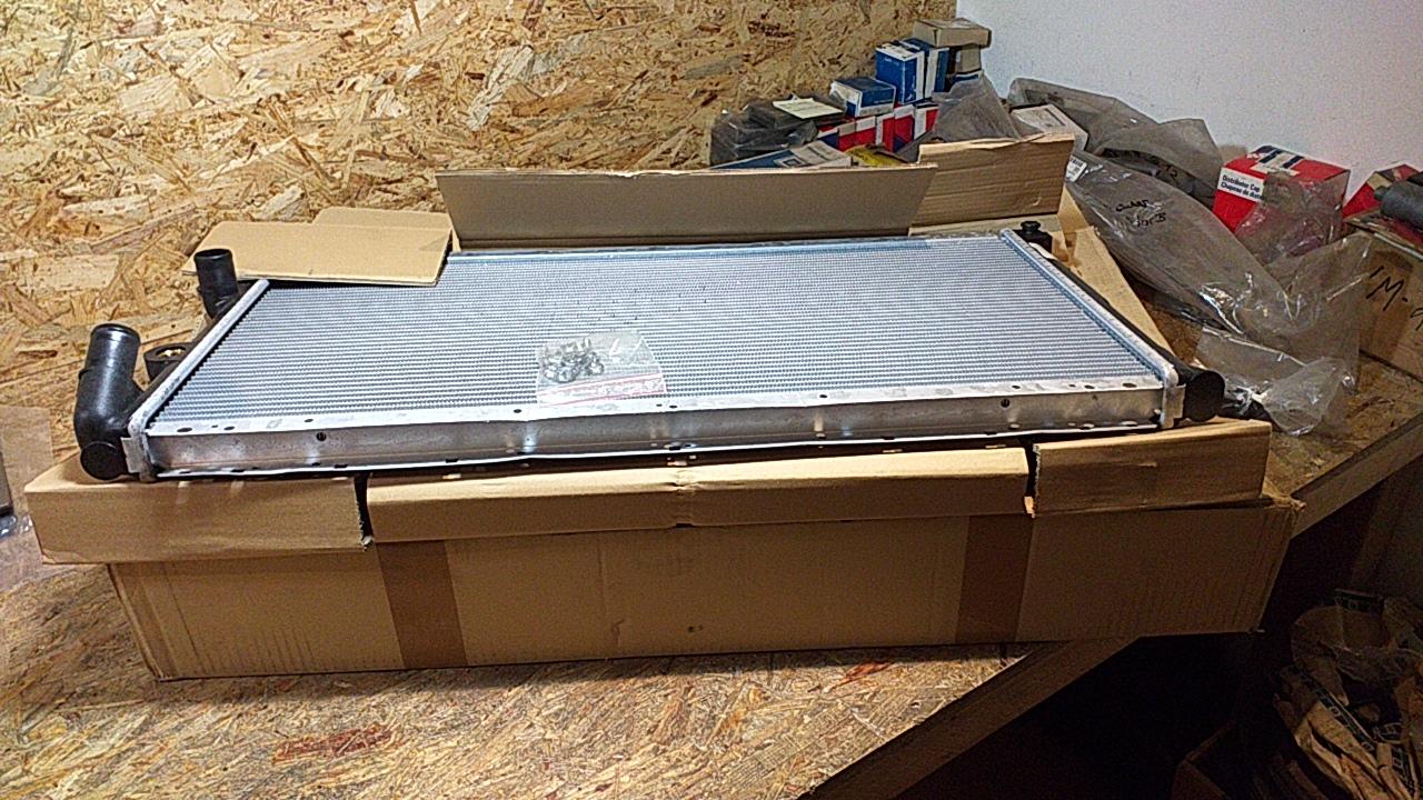 Movano A Renault Master Wasserkühler original GM NEU