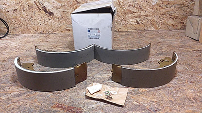 Movano Bus/Kastenwagen/Kipper Bremsbackensatz original GM Opel NEU