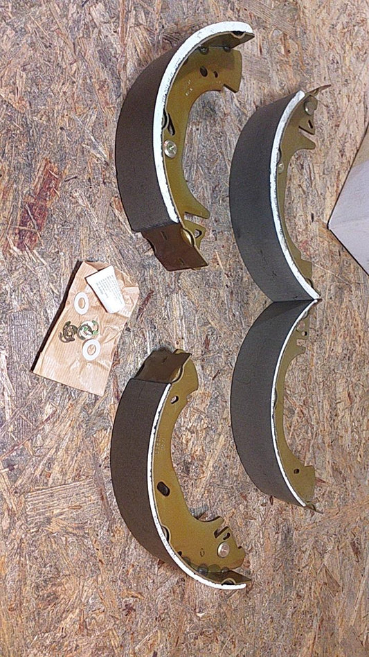 Movano Bus/Kastenwagen/Kipper Bremsbackensatz original GM Opel NEU