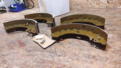 Movano Bus/Kastenwagen/Kipper Bremsbackensatz original GM Opel NEU