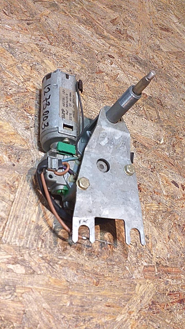 Vectra A Schrägheck Wischermotor hinten original GM Opel NEU