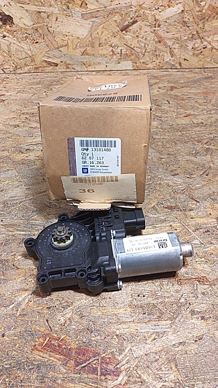 Astra H 4-Türer Fensterhebermotor v.l elektrisch original GM Opel NEU