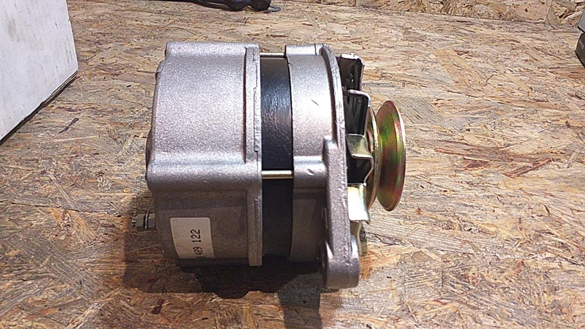 Astra F 1.7D Lichtmaschine original Opel NEU