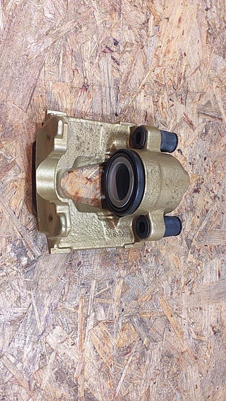 Astra F Corsa B Bremssattel vorne rechts original GM Opel NEU