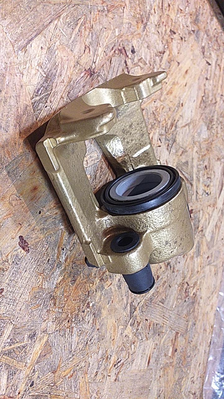 Astra F Corsa B Bremssattel vorne rechts original GM Opel NEU