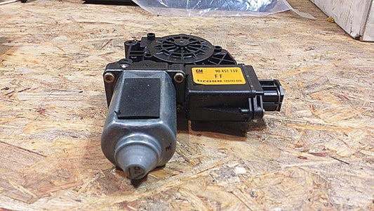 Astra F 3-Türer E-Fenstermotor vorne rechts original GM Opel NEU