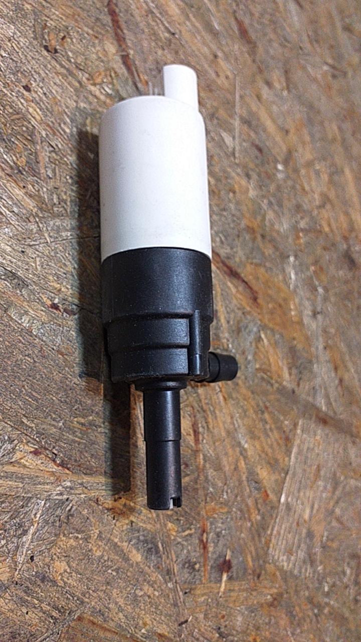 Movano A Pumpe für Scheinwerfer Reinigungsanlage original GM Opel NEU