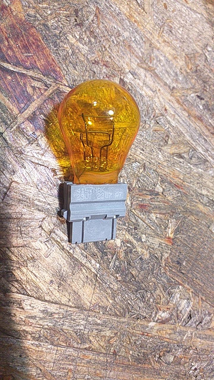 Chevrolet Malibu Traverse Captiva Sport Tagfahrlichtbirne original AC Delco NEU