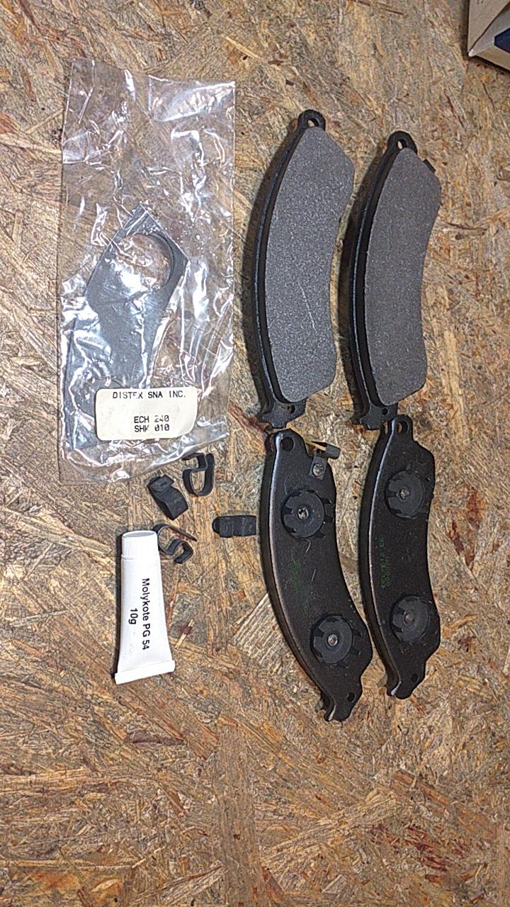 Chevrolet Corvette Camaro Pontiac Firebird Ford Mustang  Bremsbelagsatz original AC Delco NEU