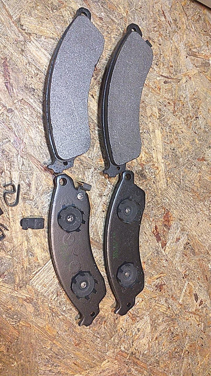 Chevrolet Corvette Camaro Pontiac Firebird Ford Mustang  Bremsbelagsatz original AC Delco NEU