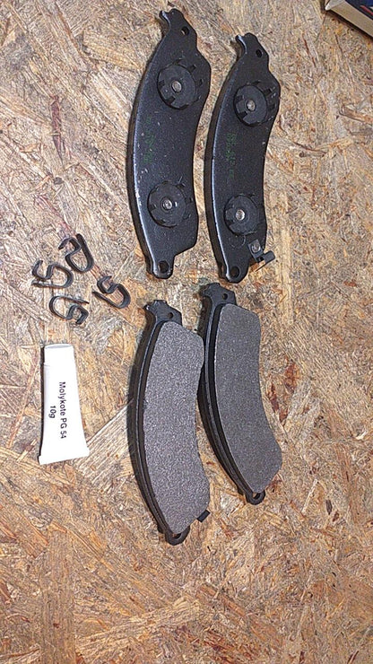 Chevrolet Corvette Camaro Pontiac Firebird Ford Mustang  Bremsbelagsatz original AC Delco NEU