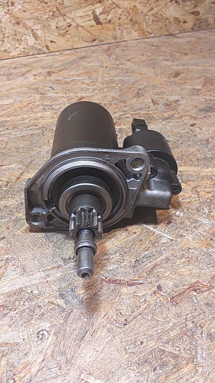 VW 12V 1,1KW Getriebe Anlasser original Bosch NEU