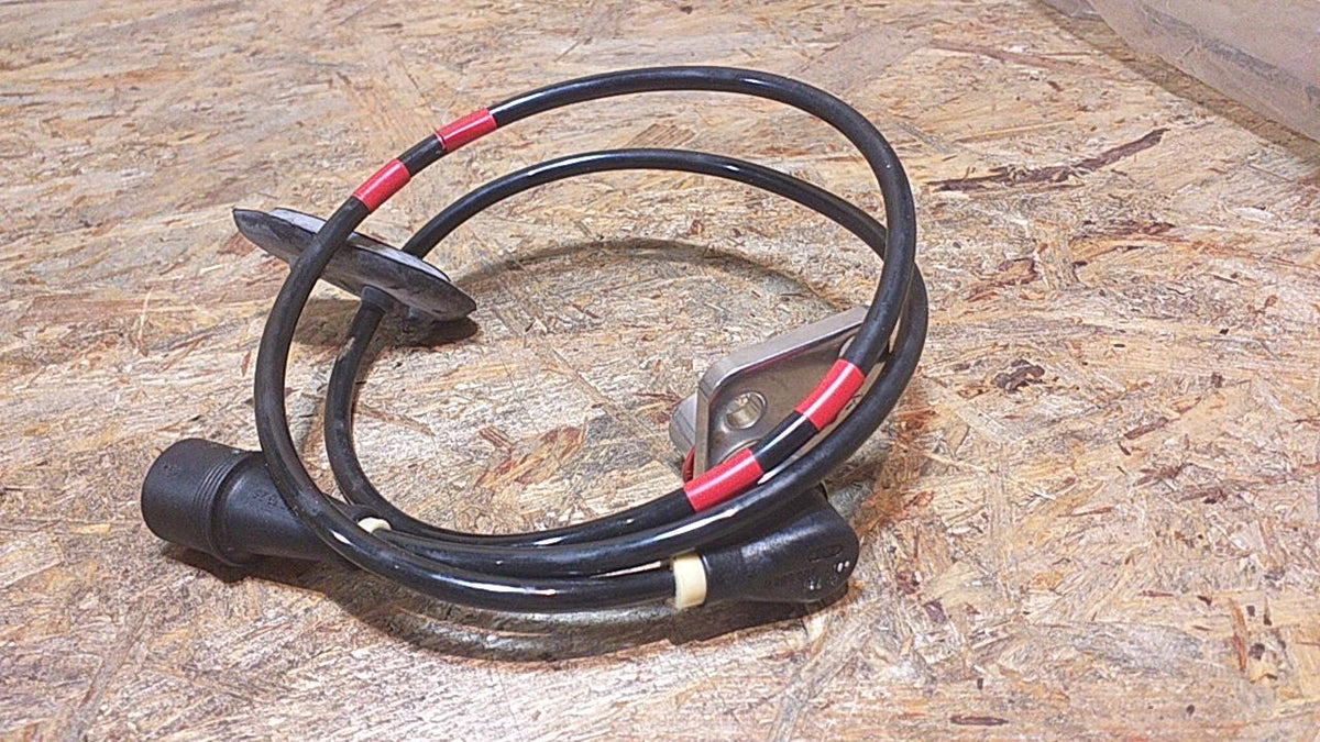 Audi VW Seat Skoda Sensor Raddrehzahl original Bosch NEU