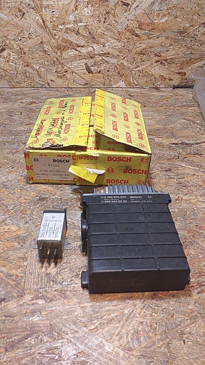 Mercedes Benz W124/ W201 Motorsteuergerät mit Relais original Bosch NEU