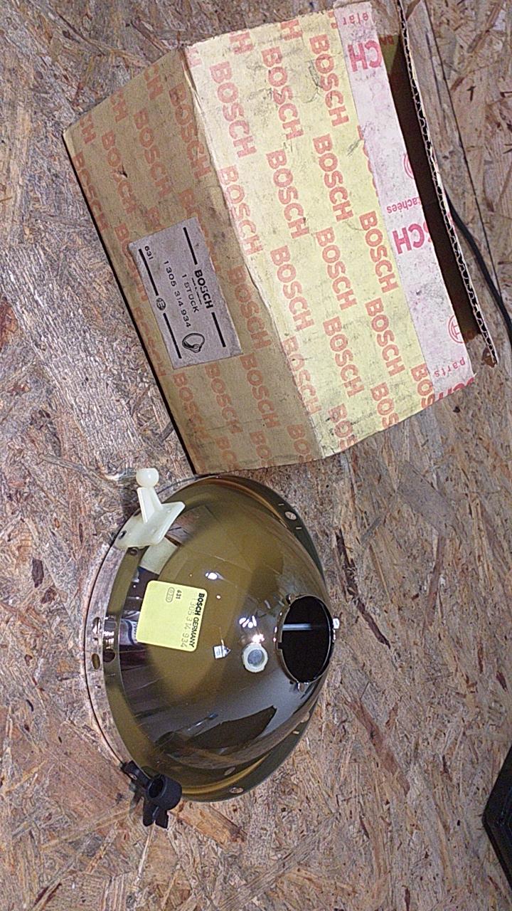 Mercedes Benz W116 S-Klasse Reflektor original Bosch NEU