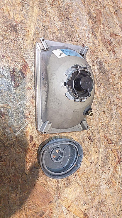 Toyota Nissan Mazda Mitsubishi Einsatz für H4/H1-Hauptscheinwerfer original Hella NEU