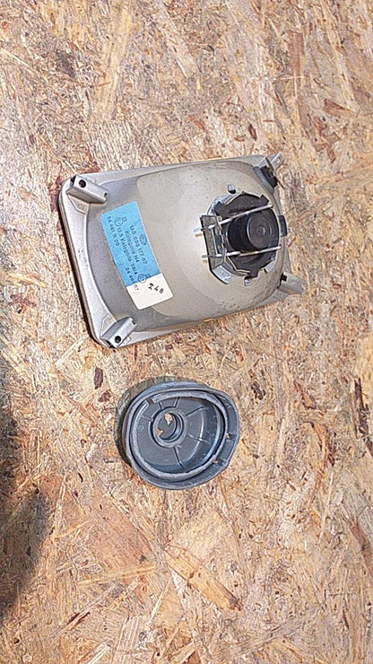 Toyota Nissan Mazda Mitsubishi Einsatz für H4/H1-Hauptscheinwerfer original Hella NEU