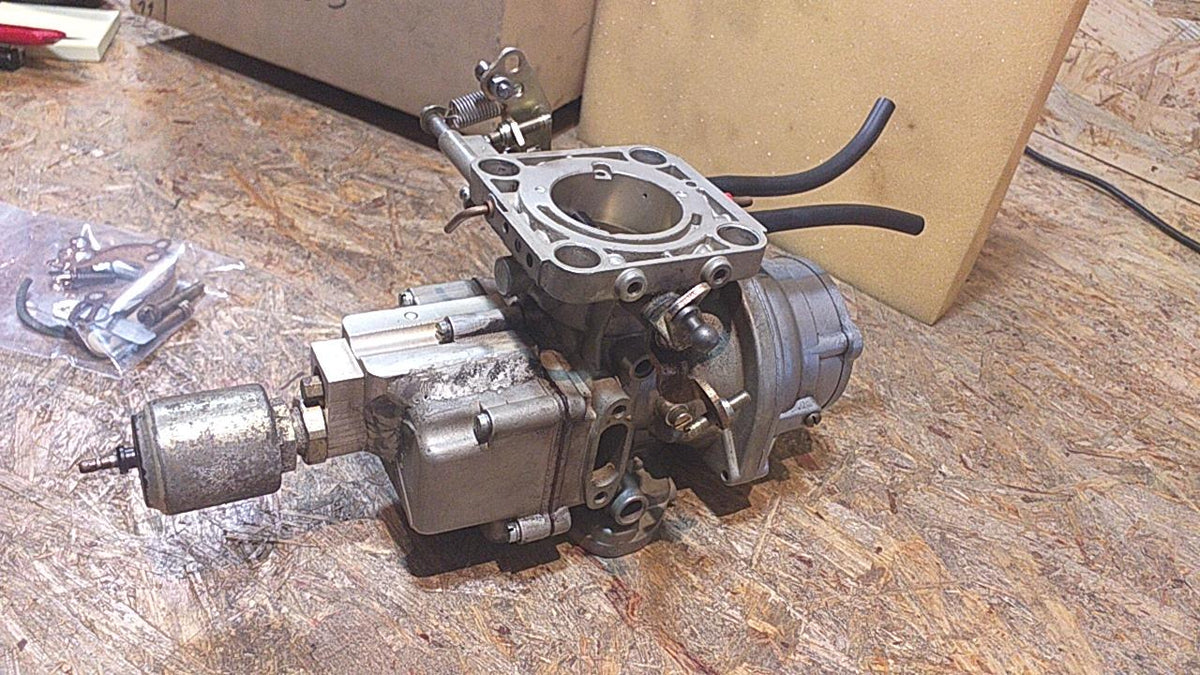Pierburg Vergaser 175CDT M100/Super siehe Bilder GEBRAUCHT