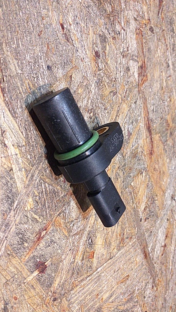 Toyota Auris Nockenwellensensor original Hella NEU