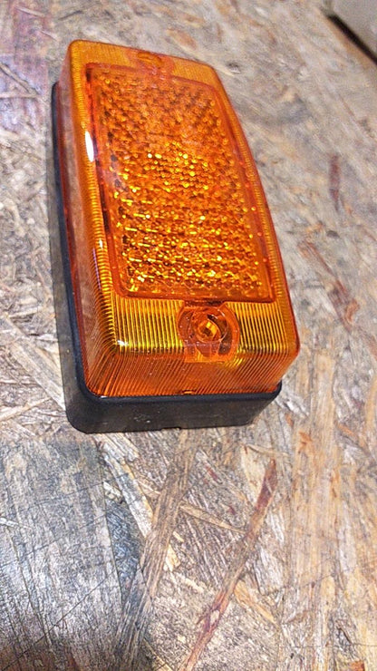 Oldtimer Youngtimer Seitenmakierungsleuchte original Hella NEU