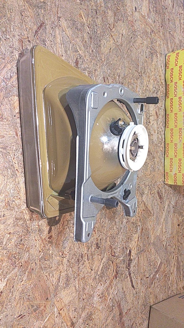Kadett Scheinwerfer original Bosch NEU