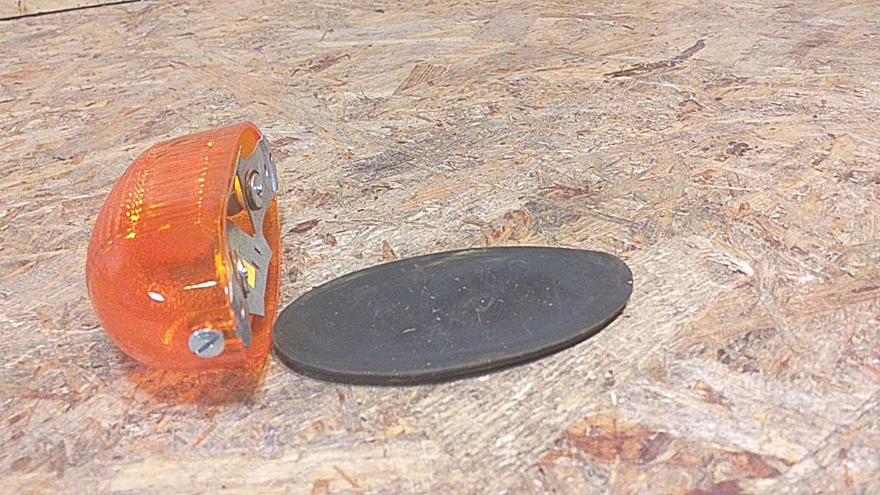 Oldtimer LKWs,NFZ Blinkerleuchte original Bosch NEU