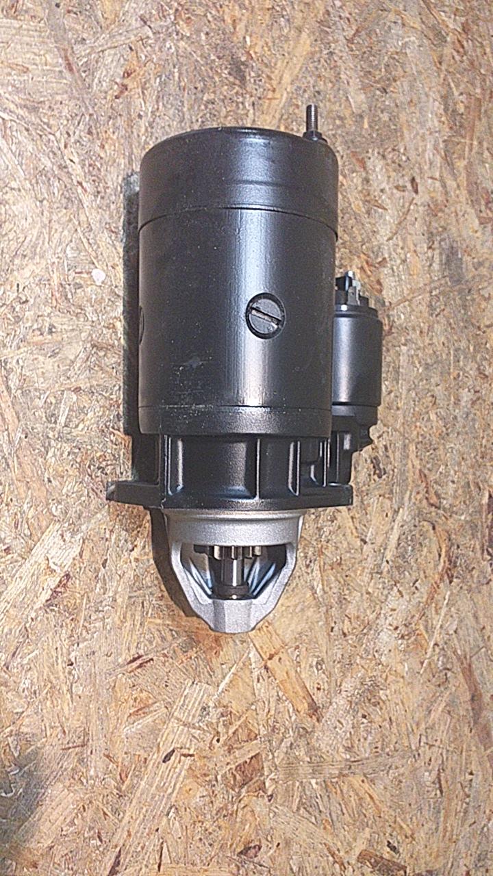 BMW Anlasser original Bosch NEU