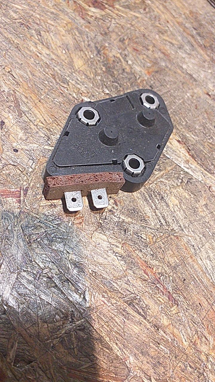 Ascona Kadett Wechselstromträger original Bosch NEU