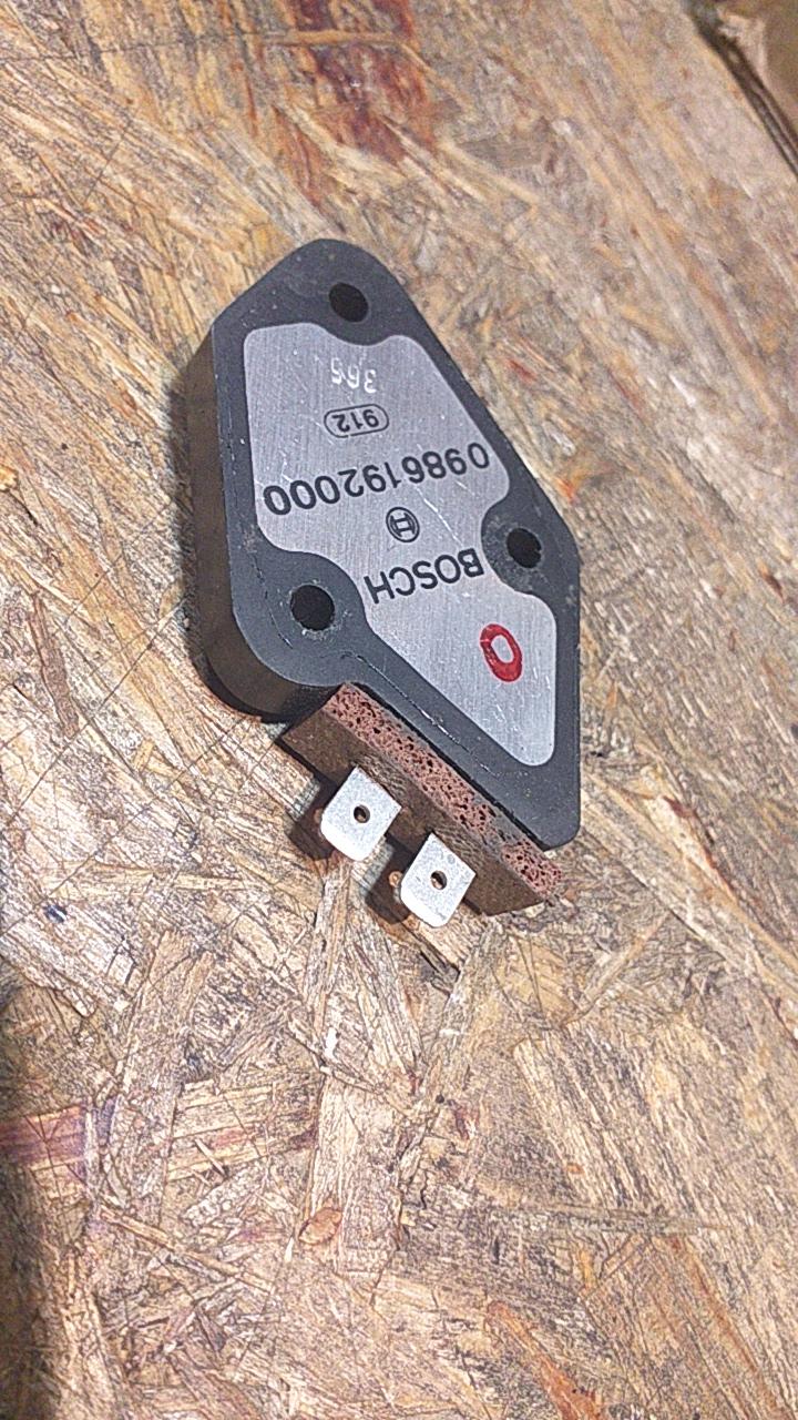 Ascona Kadett Wechselstromträger original Bosch NEU