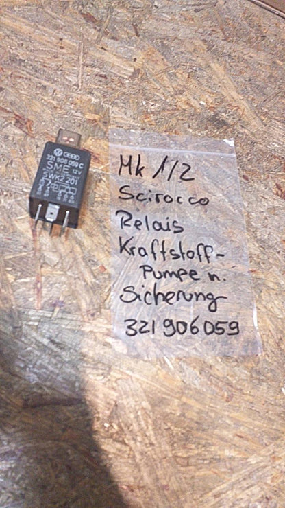Mk1/2 Scirocco Relais Kraftstoffpumpe mit Sicherung original Siemens NEU