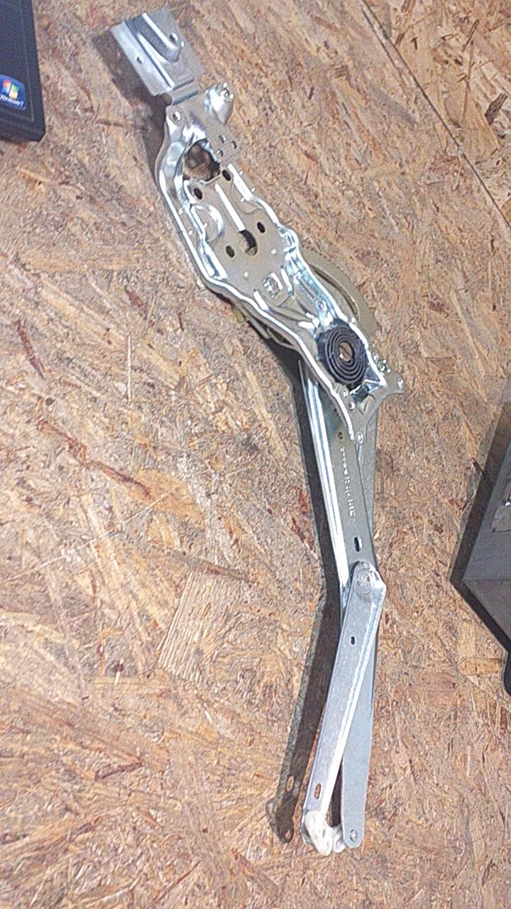 Omega A elektrischer Fensterheber ohne Motor original GM NEU