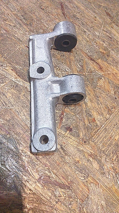 Admiral Kapitän Lichtmaschine Halter original GM Opel NEU