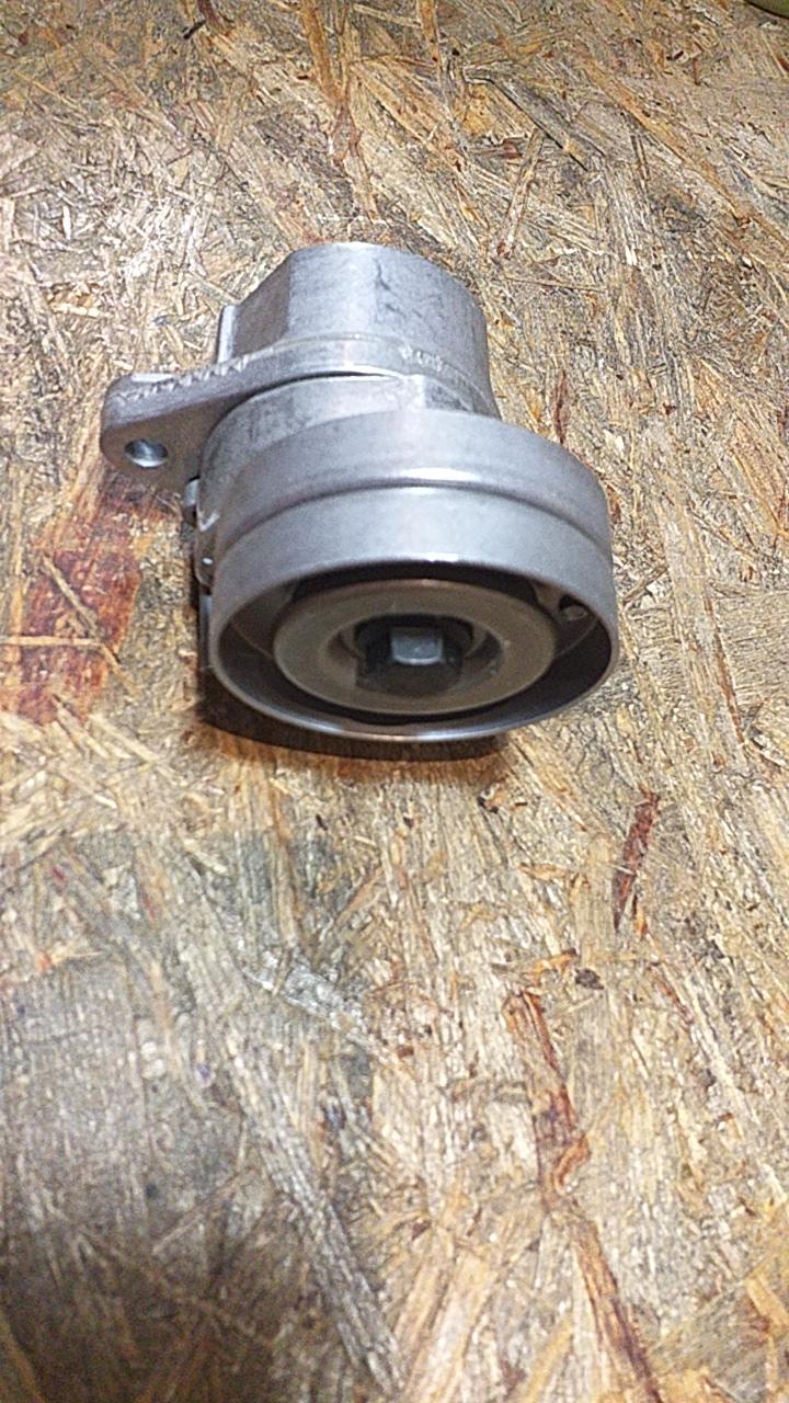 Astra Riehmenspanner Keilriemen original GM Opel NEU