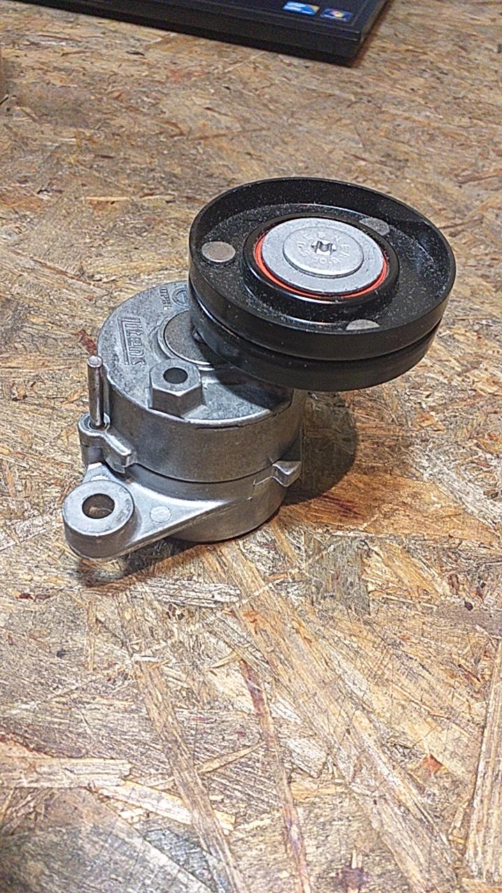 Astra G 1.4, 1.6,1.8 Spannrolle Keilrippenriemen original GM Opel NEU