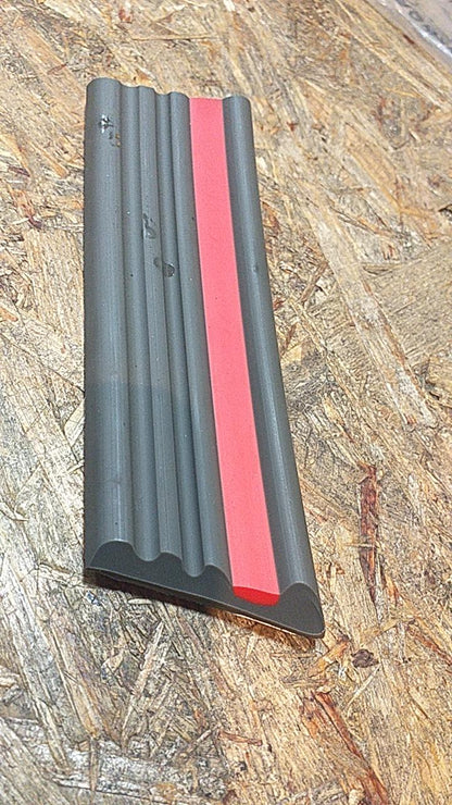 Corsa A Schrägheck (93,94) Schutzzierleiste Kotflügel original GM Opel NEU