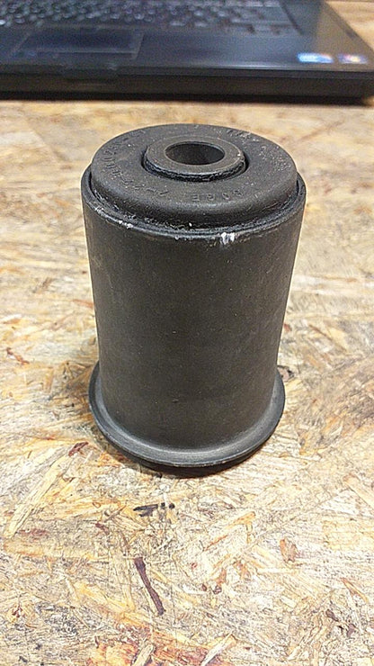 Vectra A Kadett E Ascona C Hinterschwenkbuchse original GM Opel NEU