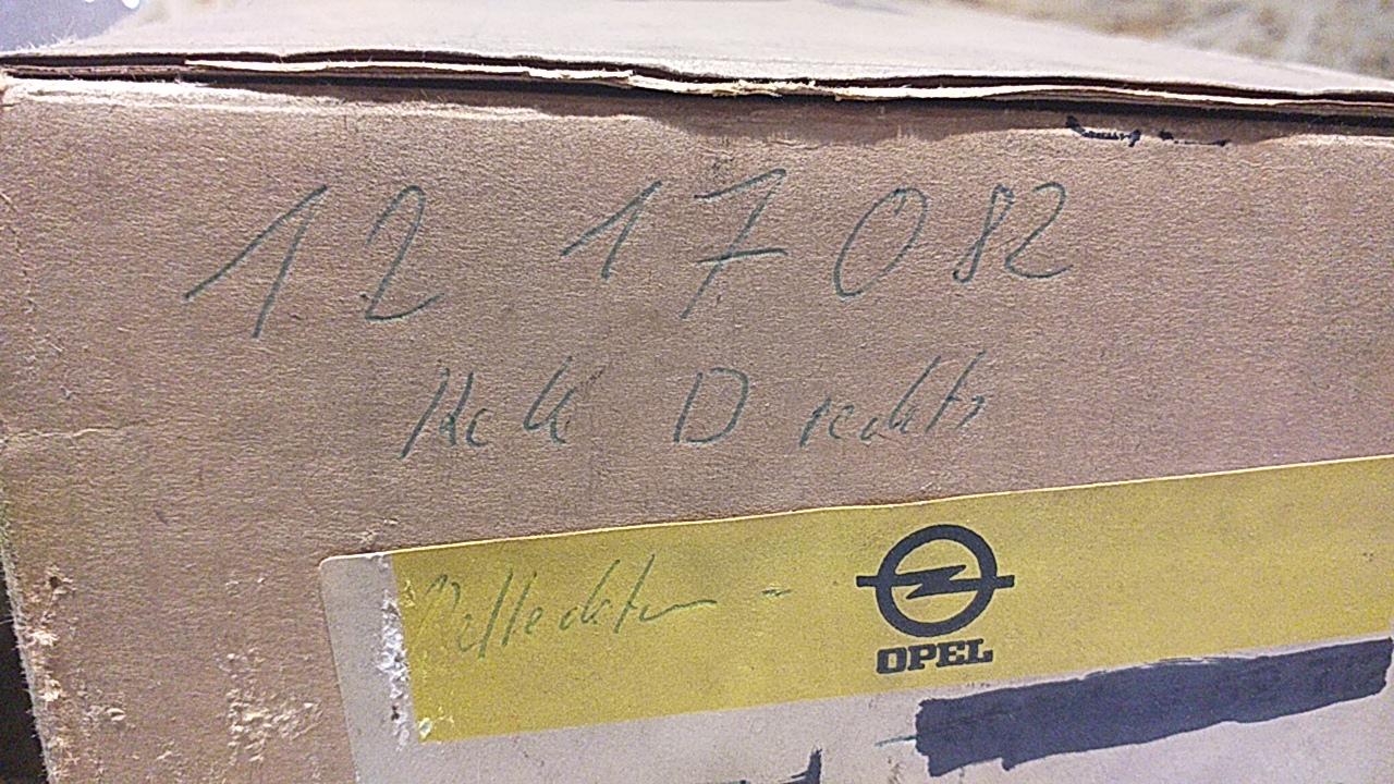 Kadett D Reflektor Rechts original Bosch Opel NEU