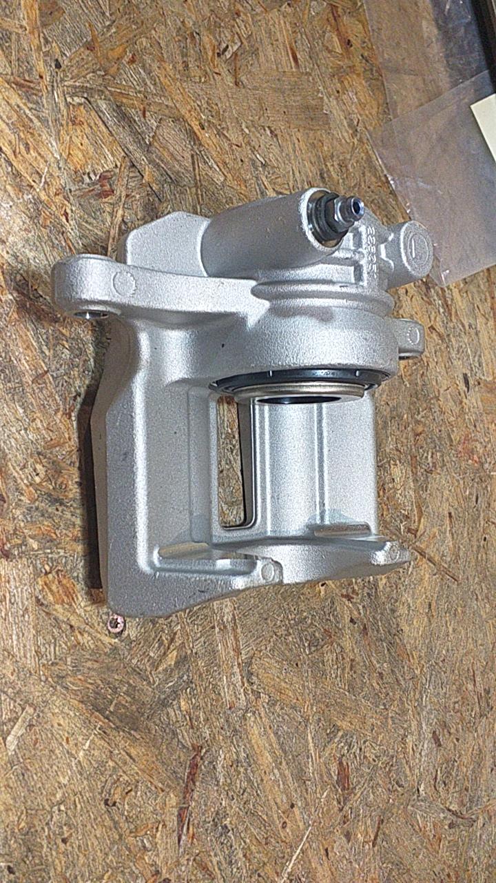 Chevrolet Astro Silverado Suburban Tahoe Bremssattel original ACD NEU