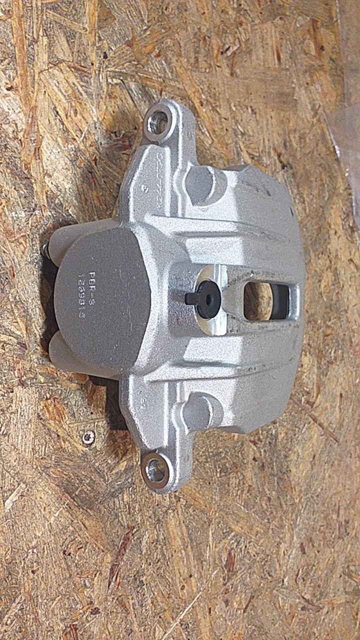 Chevrolet Astro Silverado Suburban Tahoe Bremssattel original ACD NEU