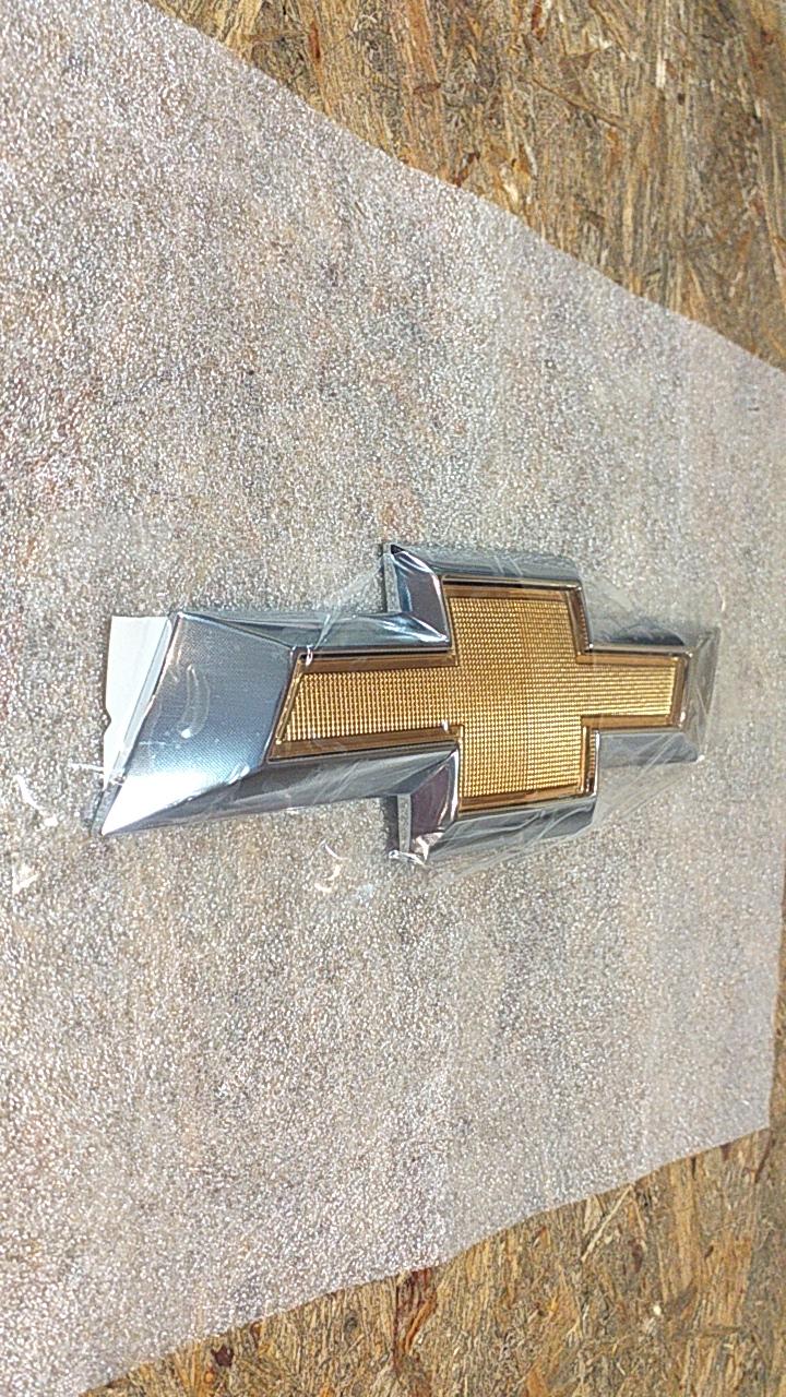 Chevrolet Emblem "Firmzeichen" original GM NEU