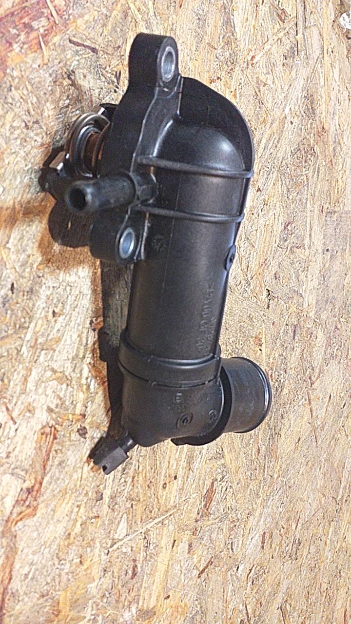 Insignia Astra J Zafira C Thermostat mit Gehäuse original GM Opel NEU