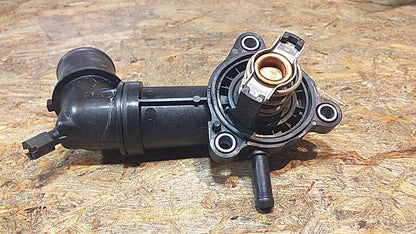 Insignia Astra J Zafira C Thermostat mit Gehäuse original GM Opel NEU