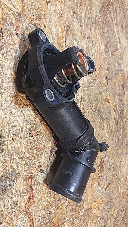 Insignia Astra J Zafira C Thermostat mit Gehäuse original GM Opel NEU